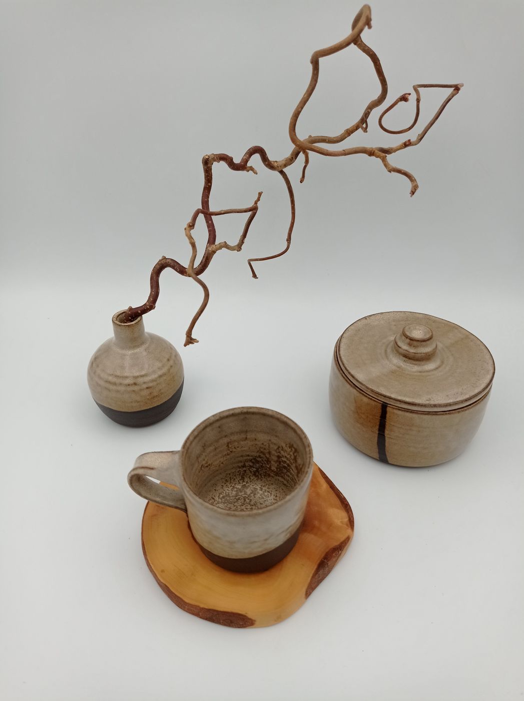 Neu: Becher, Dose und Vase